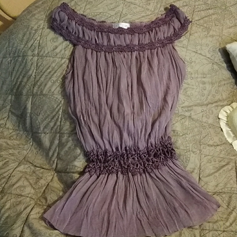 "213"  Delicate Florette Top